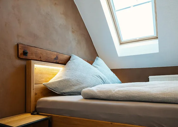 Janks I 11a-n5 I Dachgeschosswohnung * Witzenhausen