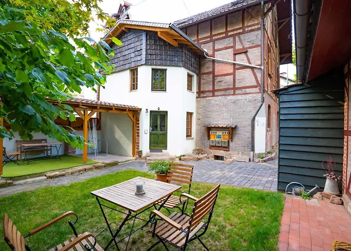 Janks I 11a-n5 I Dachgeschosswohnung * Witzenhausen